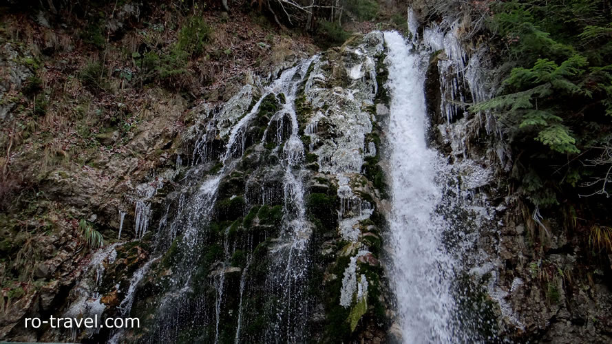 Bucegi Waterfall Urlatoarea