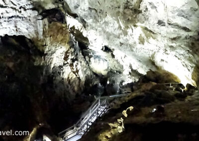Cave Valea Cetatii Rasnov Romania